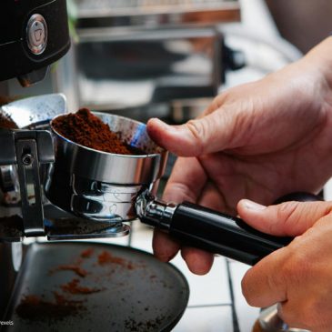 espresso machine maintenance, common espresso troubleshooting, preventive espresso care, espresso repair tips, machine longevity tips